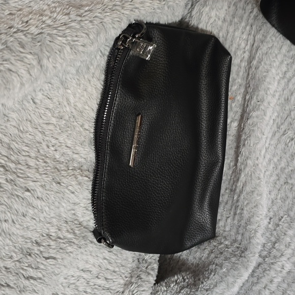 Steve Madden Crossbody - Picture 4 of 7